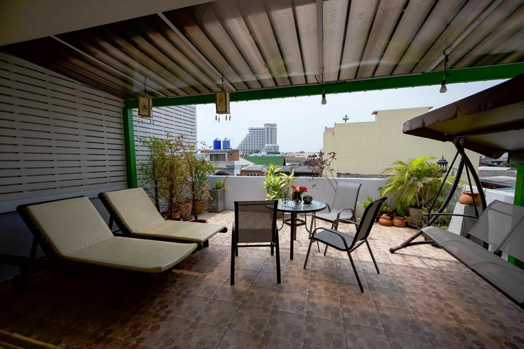 The Family Tree House Hotel HHQ Exterior foto